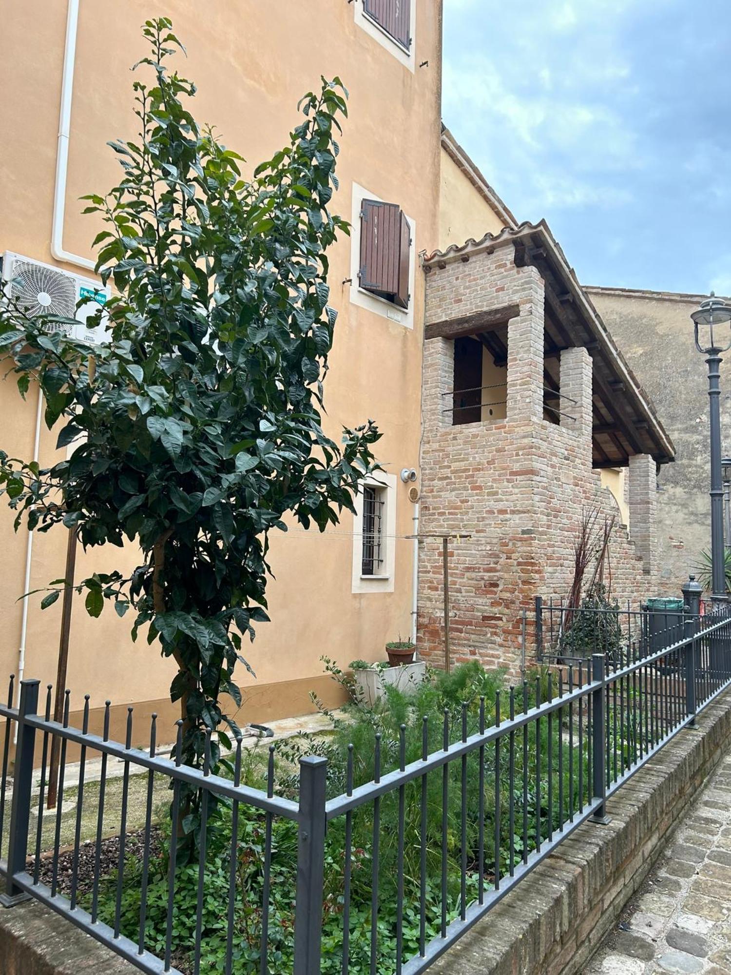 מלון טבוליה Al Castello מראה חיצוני תמונה